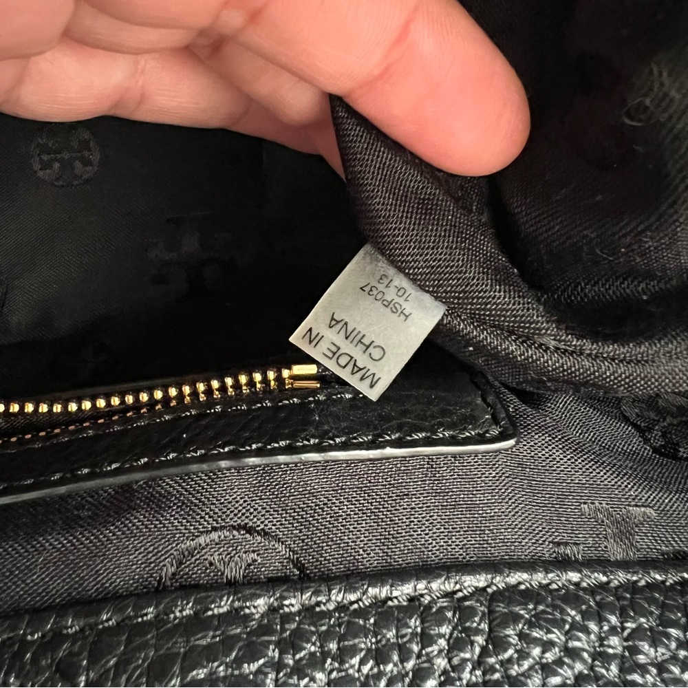 Tory Burch large tote NWT black - Picture 12 of 13